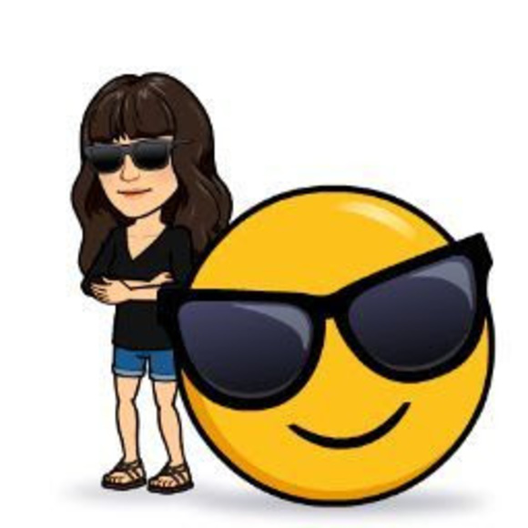 Meet your Posher, Vicki - Picture 1 of 1